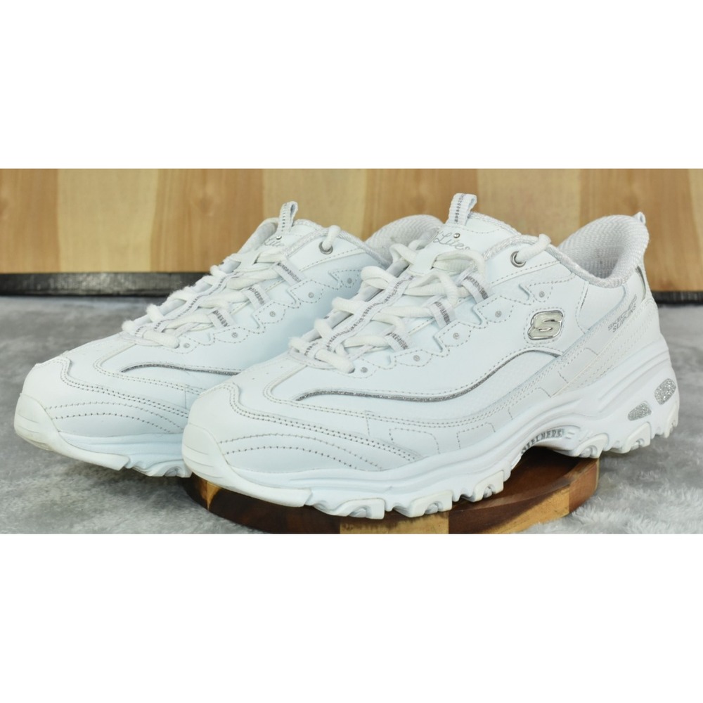 Skechers D'Lites Winning Choice Womens Shoes 9.5 Wide White Slip-ins Memory Foam